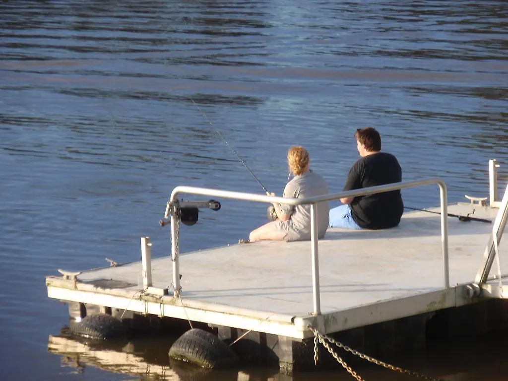 *** Holiday park Maroochy Waterfront Motel Sunshine Coast Australia